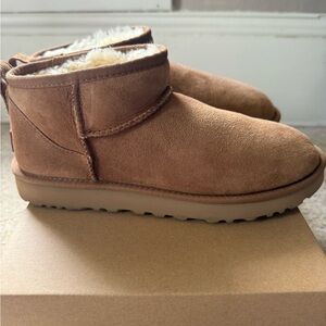 Ugg Classic Ultra Mini Boots